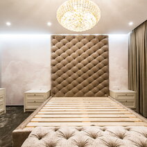 Realizácia návrhu interiéru luxusnej spálne - Lual Studio